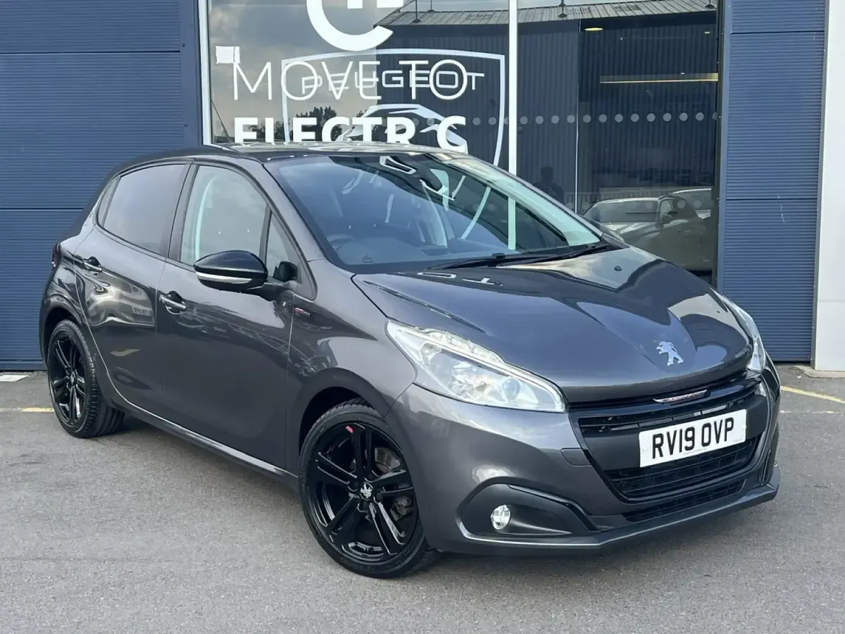 Second-hand Peugeot 208 GT-line 2019 Gri Hatchback