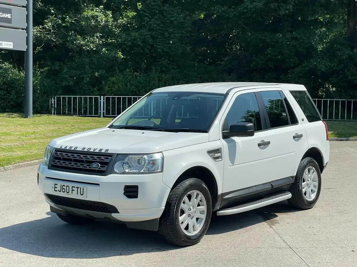 Used Land Rover Freelander 2 S 2011 White SUV