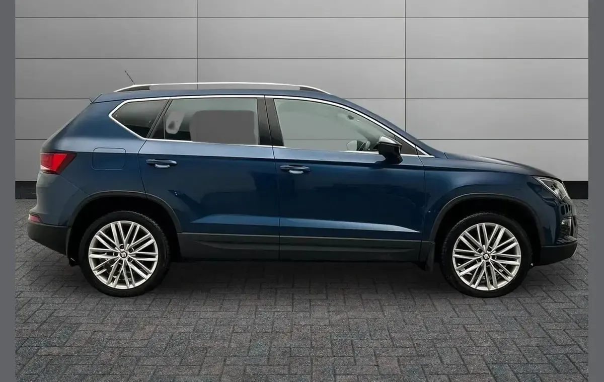 Used Seat Ateca XCELLENCE 150 HP (110 kW) 2017 Blue SUV