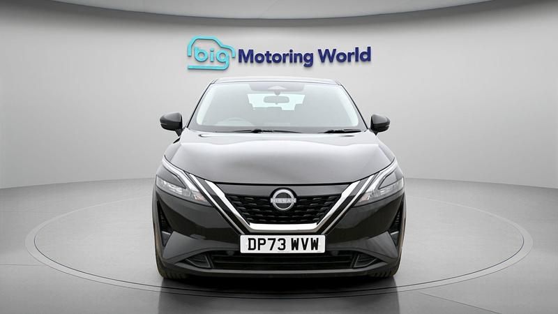Used Nissan Qashqai Acenta Premium 190 HP (139 kW) 2023 Black SUV