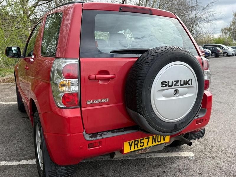 Used Suzuki Grand Vitara 107 HP (78 kW) 2007 Red SUV