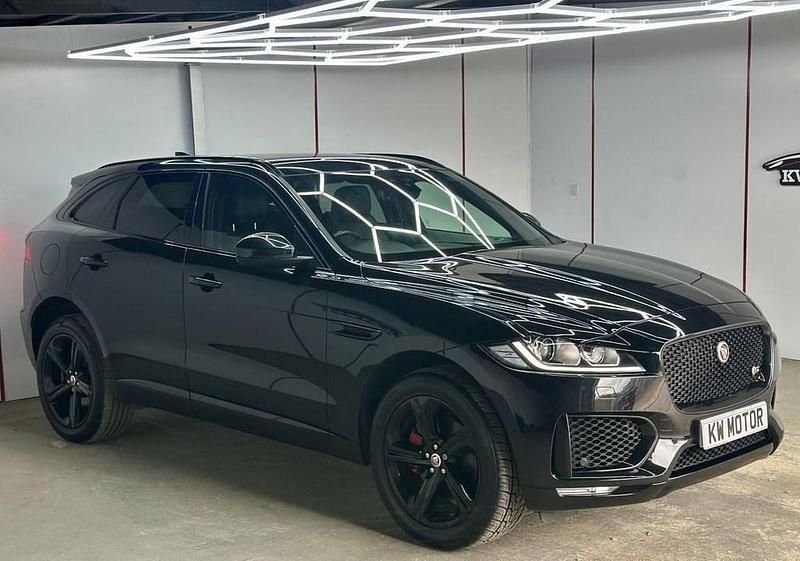Black Used 2017 Jaguar F-Pace S SUV | £17,983 (Fair price) - Image 1/4