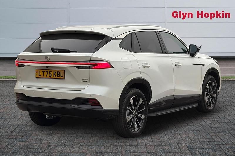 New MG HS SE 2025 White SUV