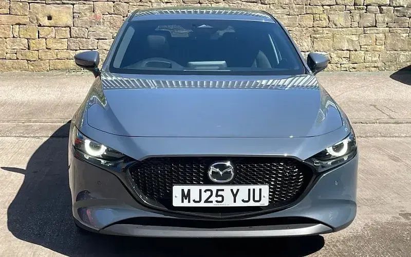 Used Mazda 3 Exclusive-Line 140 HP (102 kW) 2026 Hatchback