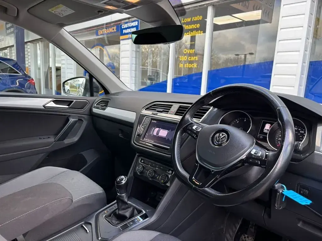 Used VW Tiguan SE 150 HP (110 kW) 2017 Grey SUV