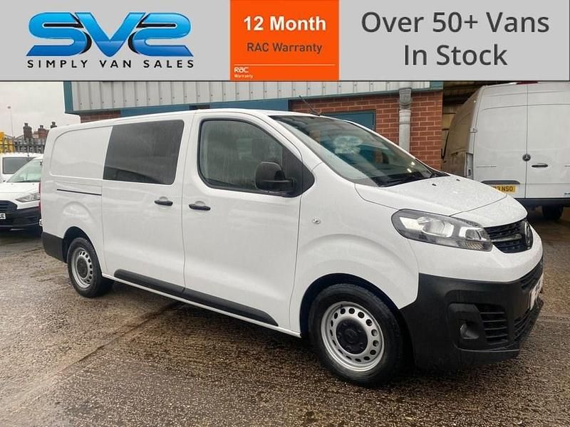 White Used 2022 Vauxhall Vivaro Van | £17,495 (A bit pricey) - Image 1/4