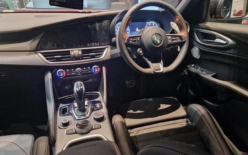 New Alfa Romeo Giulia 280 HP (205 kW) 2025 Sedan