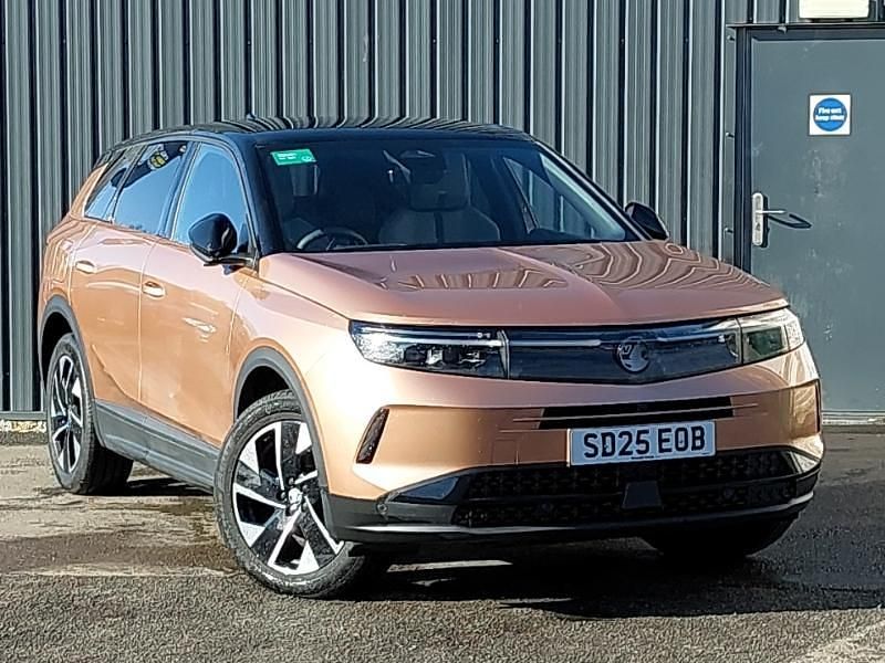 Used Vauxhall Grandland X Ultimate 136 HP (100 kW) 2025 Brown SUV