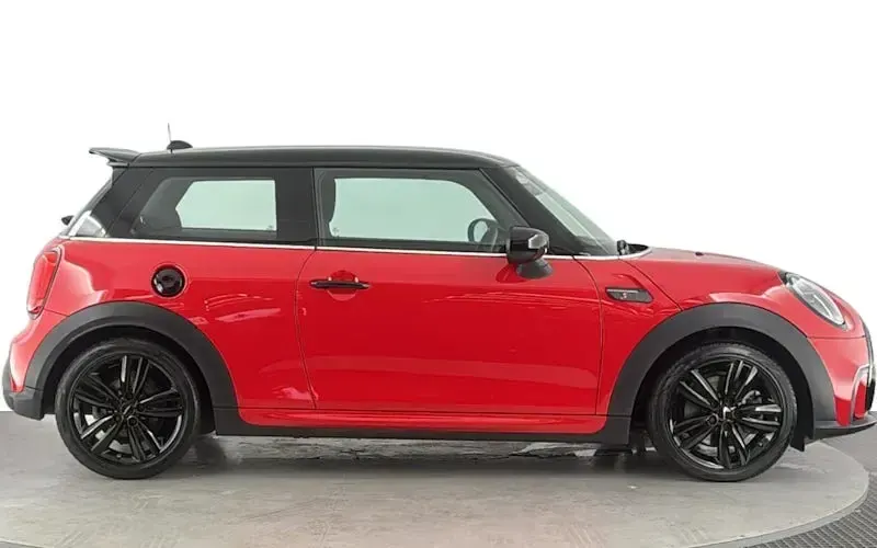 Used Mini Cooper S Hatch 178 HP (130 kW) 2022 Red Hatchback