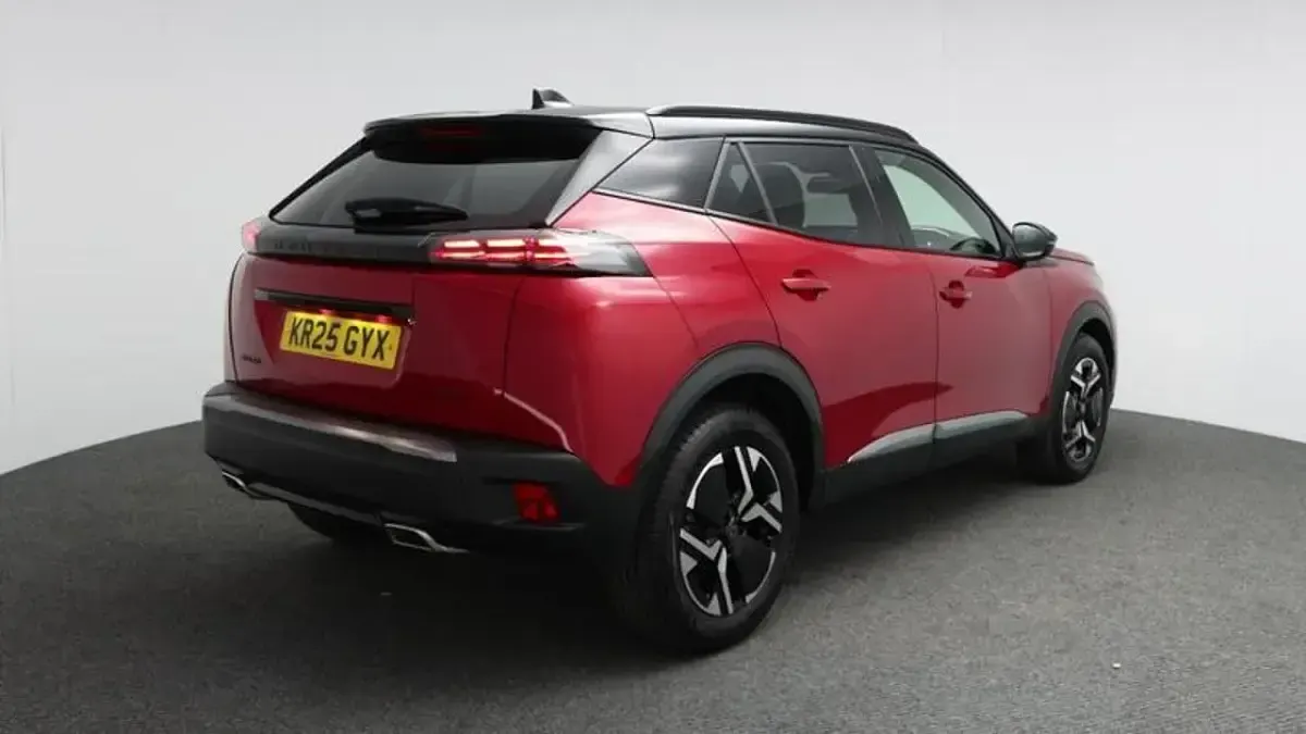 Used Peugeot 2008 GT 134 HP (98 kW) 2025 Red SUV