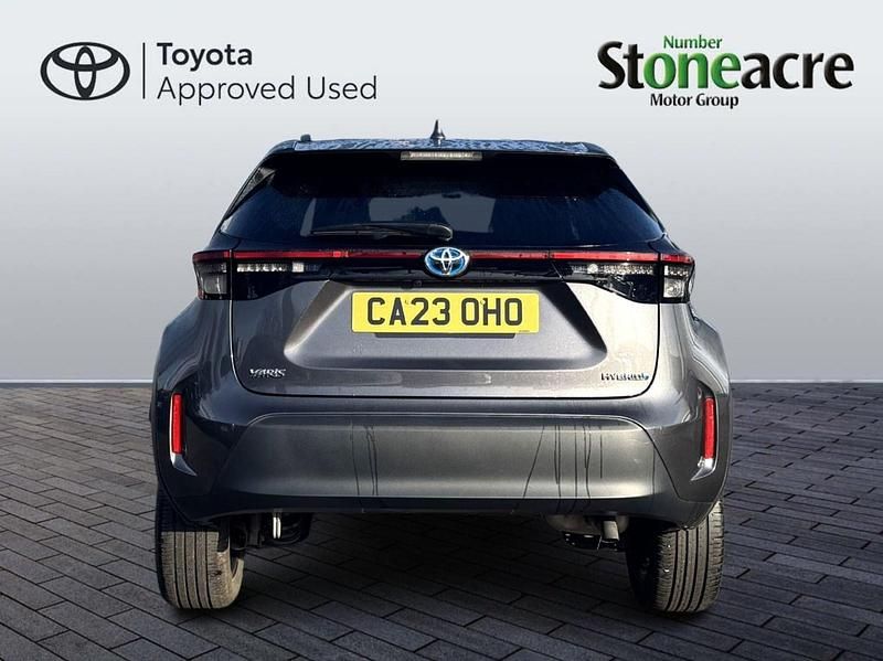 Used Toyota Yaris Hybrid Design 2023 Grey Hatchback