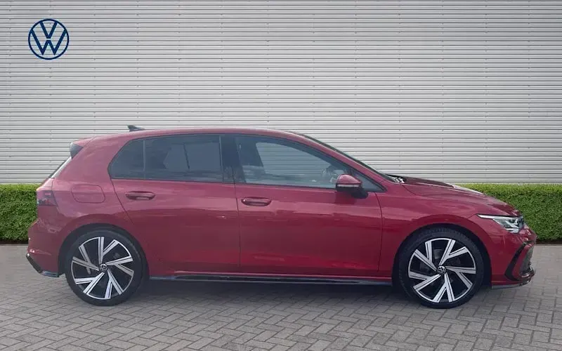 Used VW Golf VIII R-line 150 HP (110 kW) 2023 Hatchback
