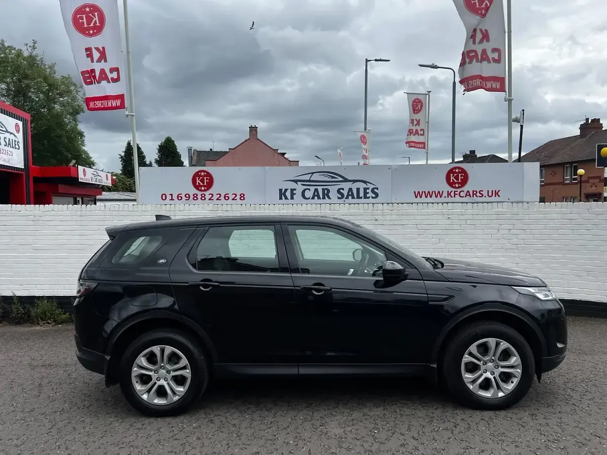 Used Land Rover Discovery 5 S 2019 Black SUV