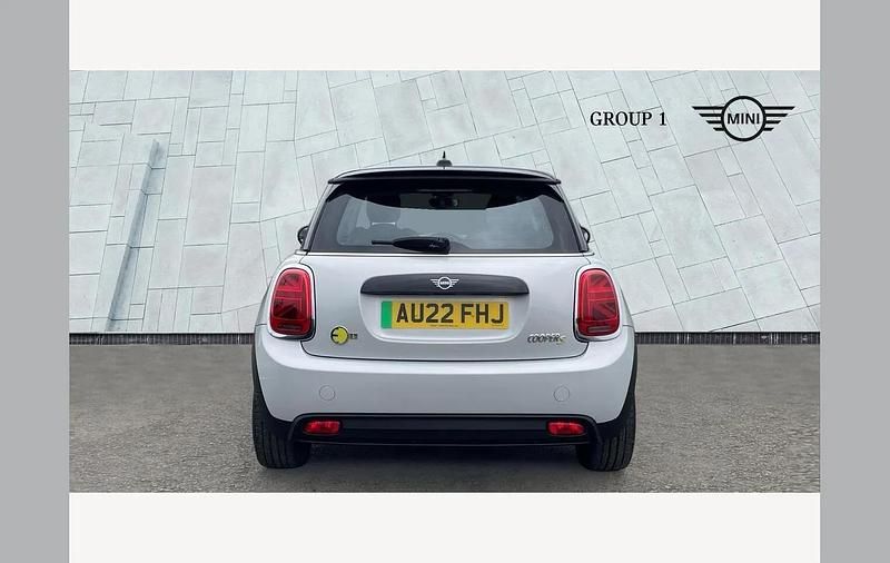 Used Mini Cooper S Level 1 135 kW (184 HP) 2022 Silver Hatchback