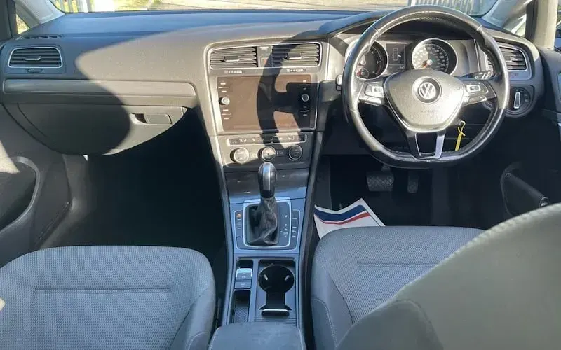 Used VW Golf VII Edition 150 HP (110 kW) 2020 Blue Hatchback