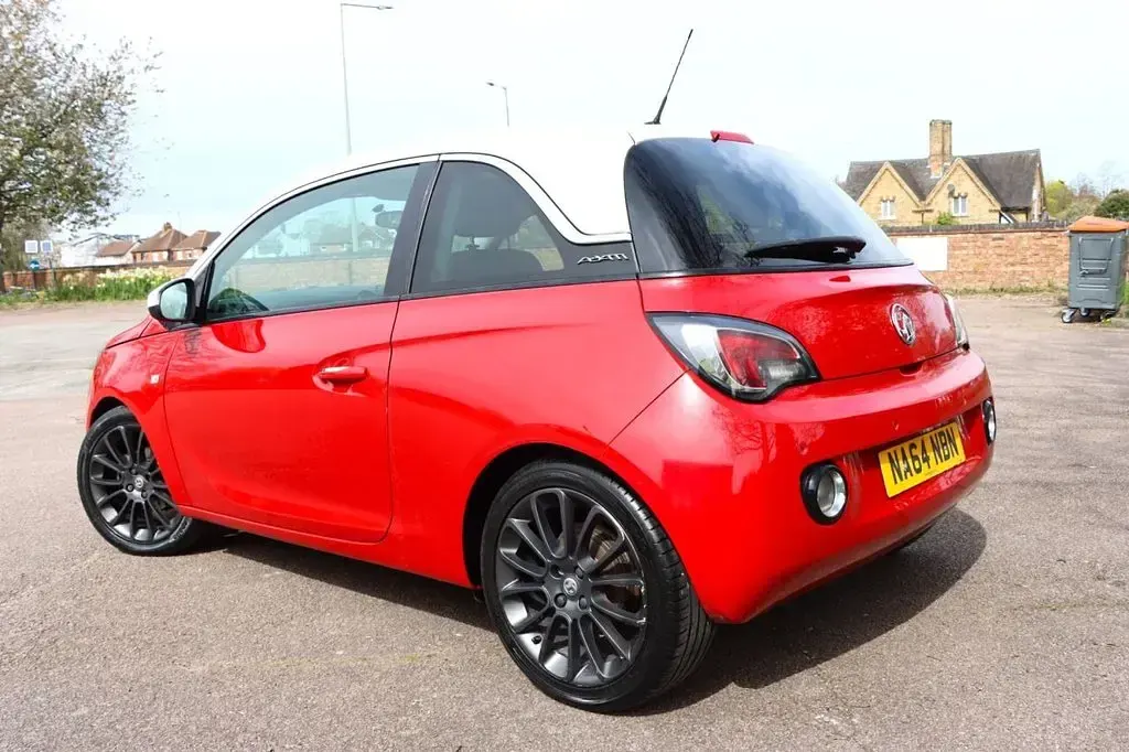 Used Vauxhall Adam Glam 100 HP (73 kW) 2014 Red Hatchback