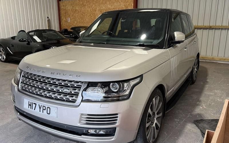 Used 2017 Land Rover Range Rover Autobiography SUV | £17,560 (Super price) - Image 1/1