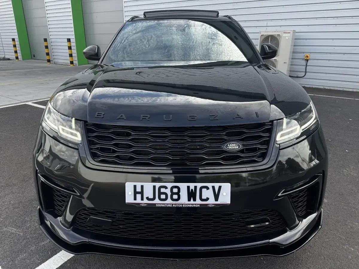 Used Land Rover Range Rover Velar SE Dynamic 236 HP (173 kW) 2018 Black SUV