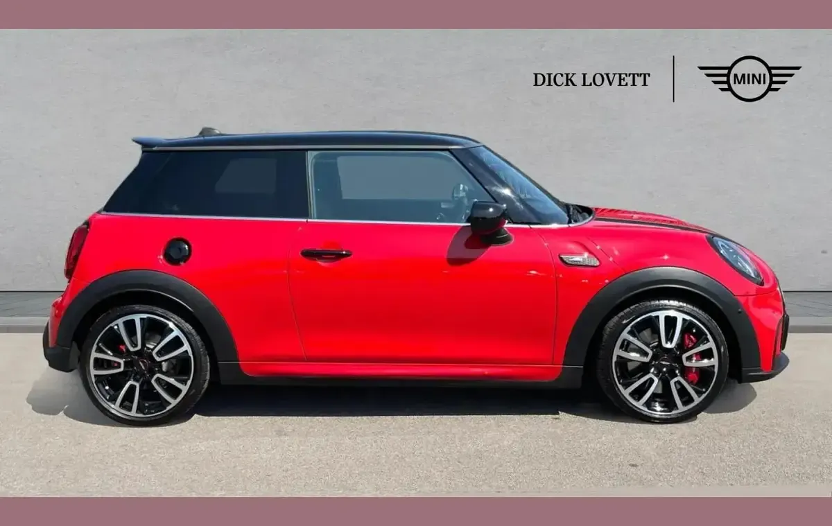 Used Mini John Cooper Works Hatch 228 HP (167 kW) 2023 Red Hatchback