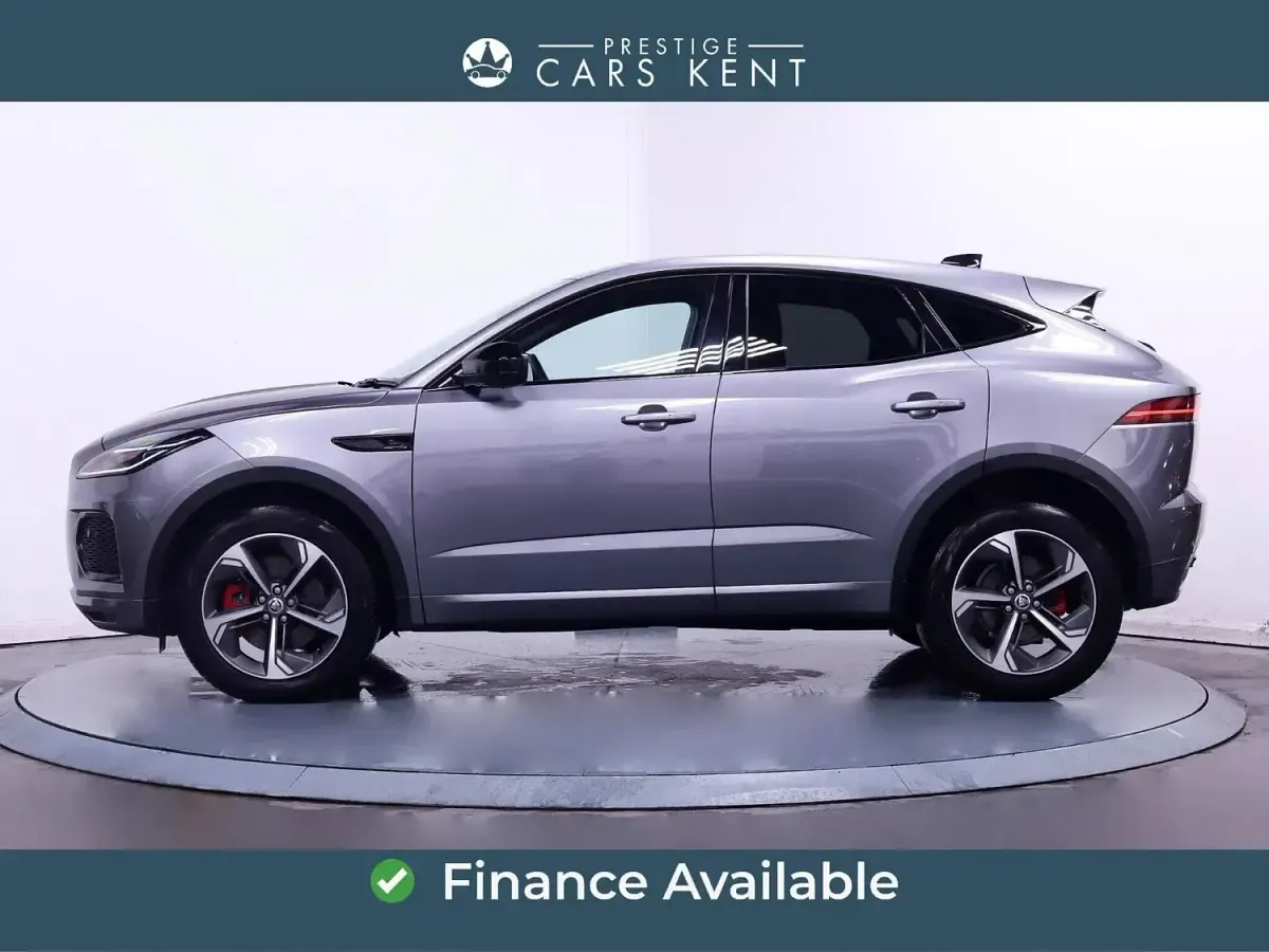 Używany Jaguar E-Pace R-Dynamic 204 KM (150 kW) 2024 Szary SUV