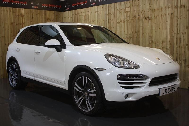 White Used 2012 Porsche Cayenne SUV | £12,795 (Fair price) - Image 1/4
