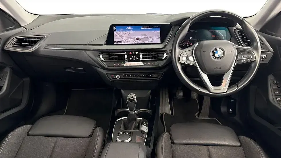 Used BMW 218 Gran Coupé Sport Line 136 HP (100 kW) 2021 White Coupe