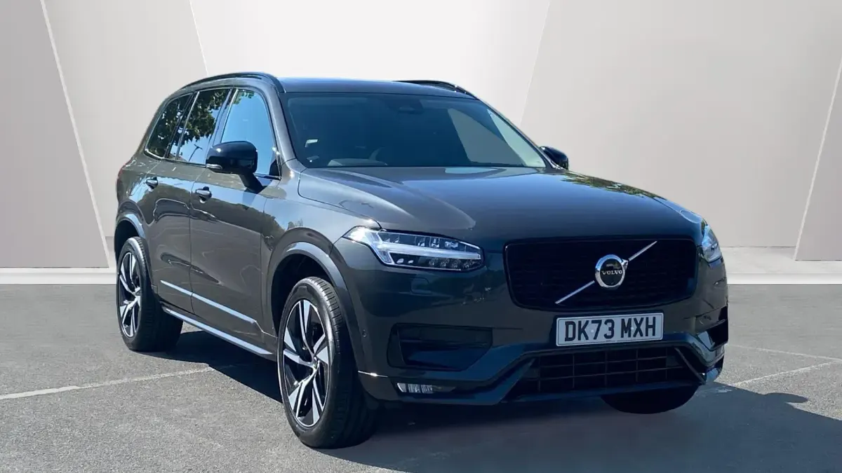 Used Volvo XC90 Plus 250 HP (183 kW) 2024 SUV