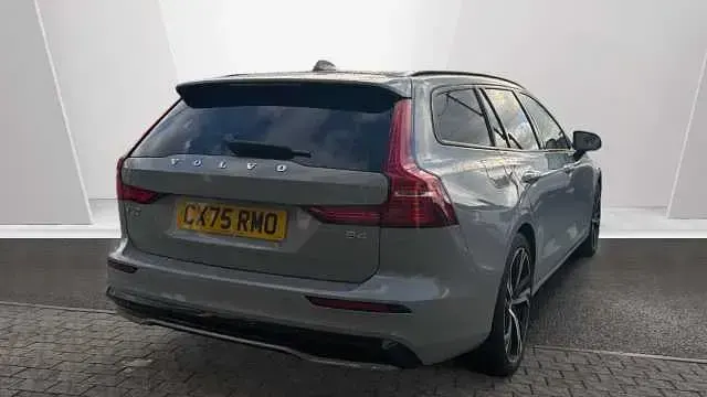 Used Volvo V60 Plus 194 HP (142 kW) 2026 Estate