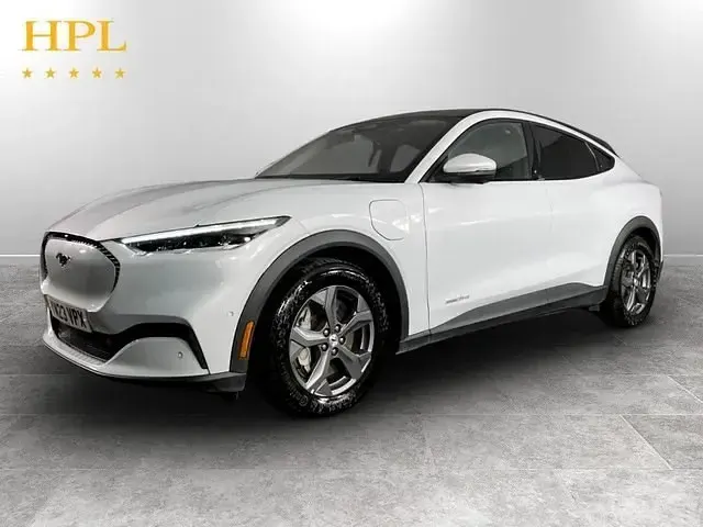 Begagnad Ford Mustang Standard Range 269 HK (197 kW) 2023 Vit SUV