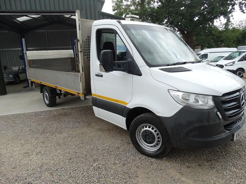 White Used 2021 Mercedes Sprinter Progressive Van | £16,995 (Fair price) - Image 1/4