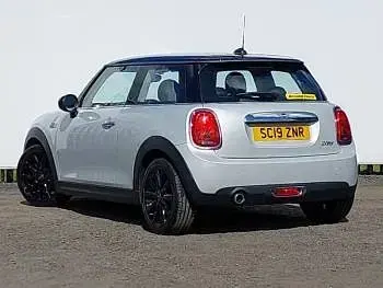 Used Mini Cooper Exclusive 136 HP (100 kW) 2019 Silver Hatchback