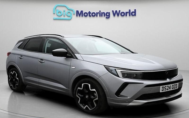 Used Vauxhall Grandland X Ultimate 131 HP (96 kW) 2024 Grey SUV