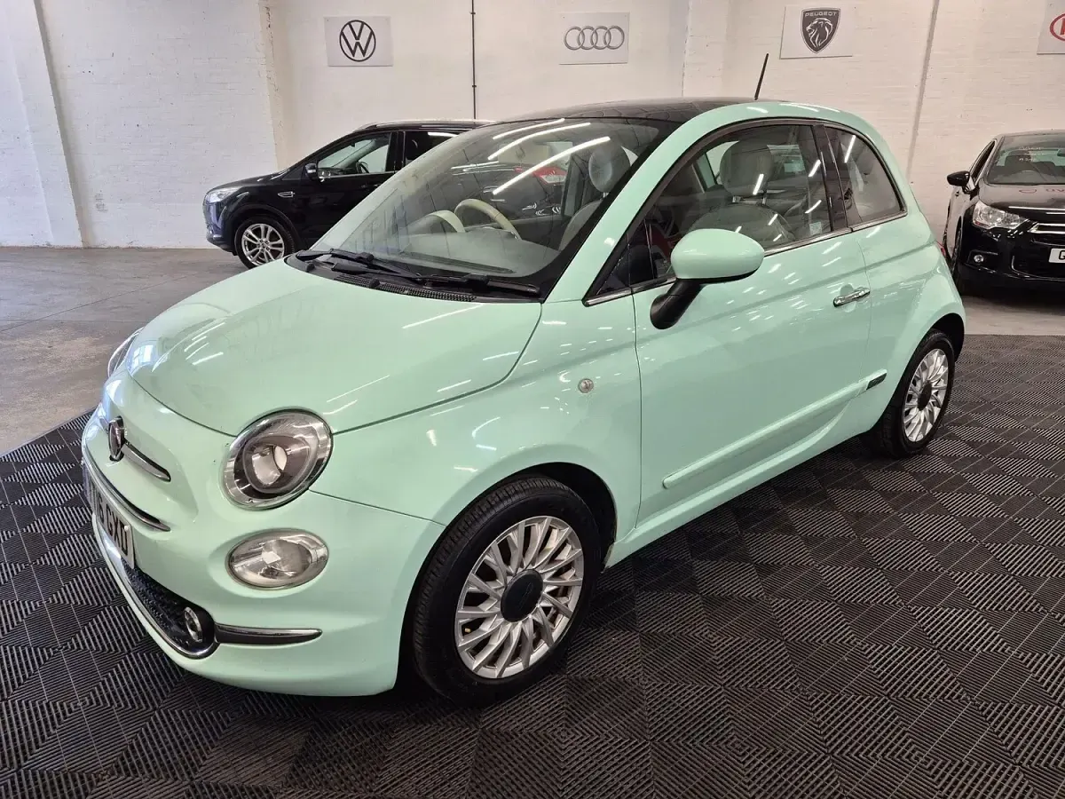 Used Fiat 500 Lounge 69 HP (50 kW) 2016 Green Hatchback