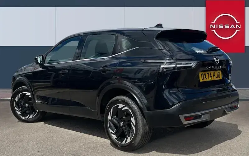 Used Nissan Qashqai Acenta Premium 190 HP (139 kW) 2025 Black SUV