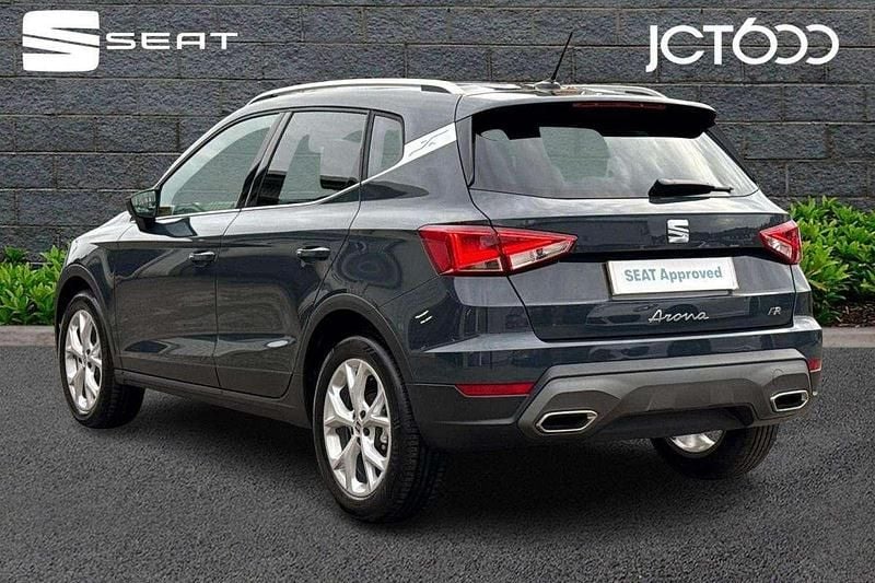 Used Seat Arona FR Sport 114 HP (83 kW) 2025 Blue SUV