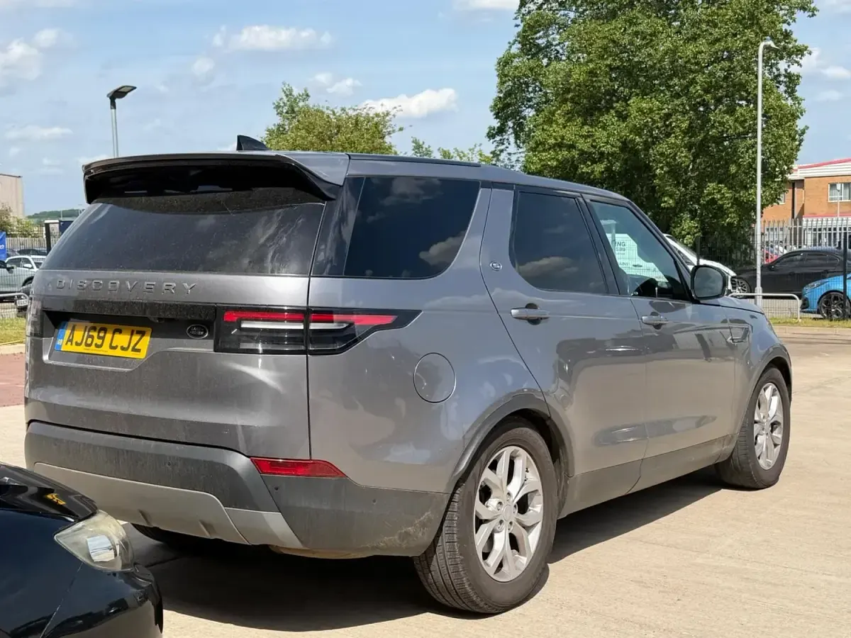Used Land Rover Discovery SE 2020 Grey SUV
