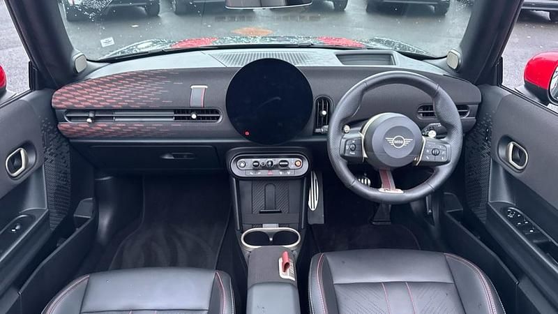 Used Mini John Cooper Works 228 HP (167 kW) 2024 Grey Hatchback