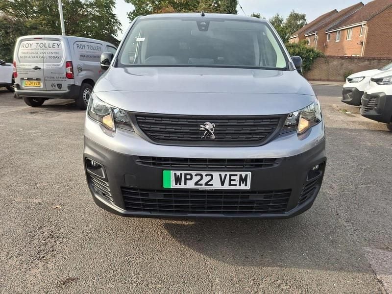 Grey Used 2022 Peugeot E-Partner Premium MPV | £11,795 (Fair price) - Image 1/2
