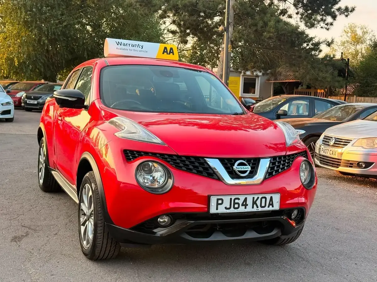Used Nissan Juke Tekna 117 HP (86 kW) 2014 Red SUV