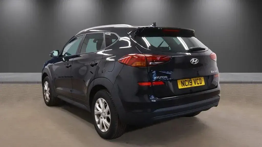 Usado Hyundai Tucson SE 177 CV (130 kW) 2019 Negro SUV