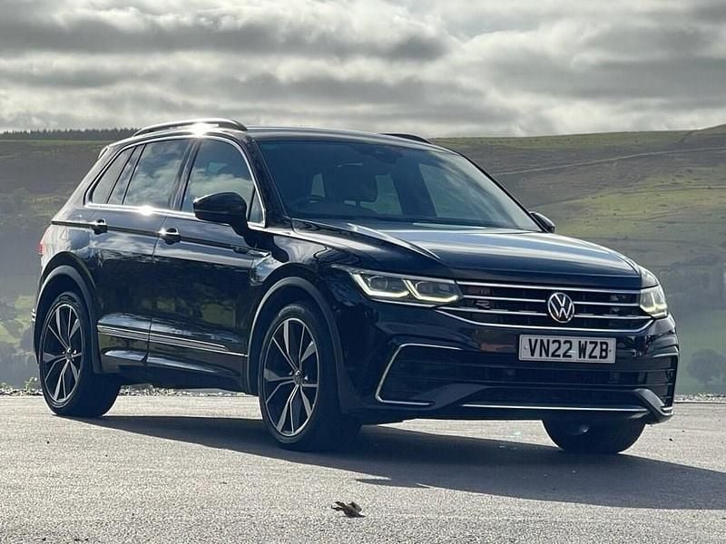 Black Used 2022 VW Tiguan R-line SUV | £16,999 (Super price) - Image 1/4
