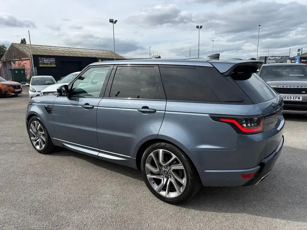 Used Land Rover Range Rover Sport Autobiography Dynamic 306 HP (225 kW) 2019 Blue SUV