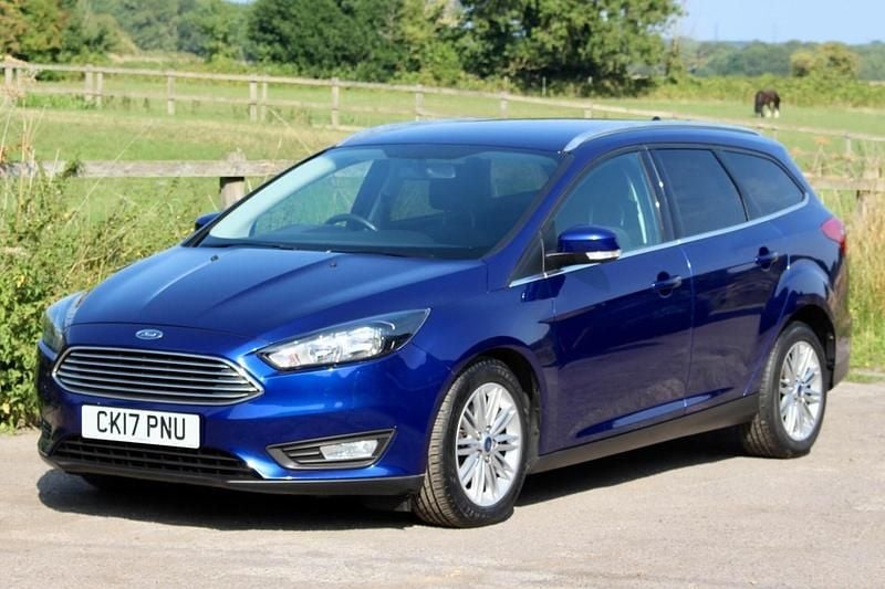 Blue Used 2017 Ford Focus Zetec Estate | £8,450 (Good price) - Image 1/4