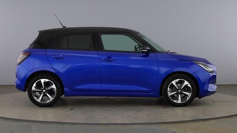 Used Suzuki Swift 82 HP (60 kW) 2025 Blue Hatchback