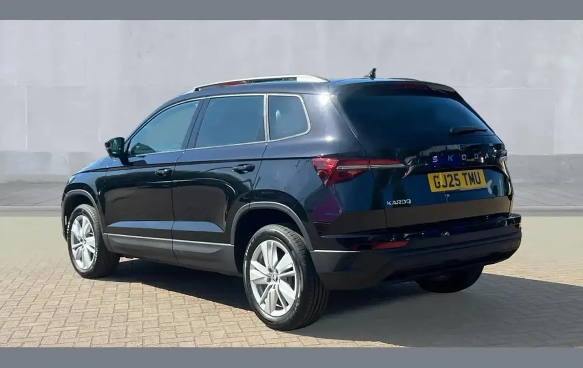 Used Skoda Karoq SE 150 HP (110 kW) 2025 Black SUV