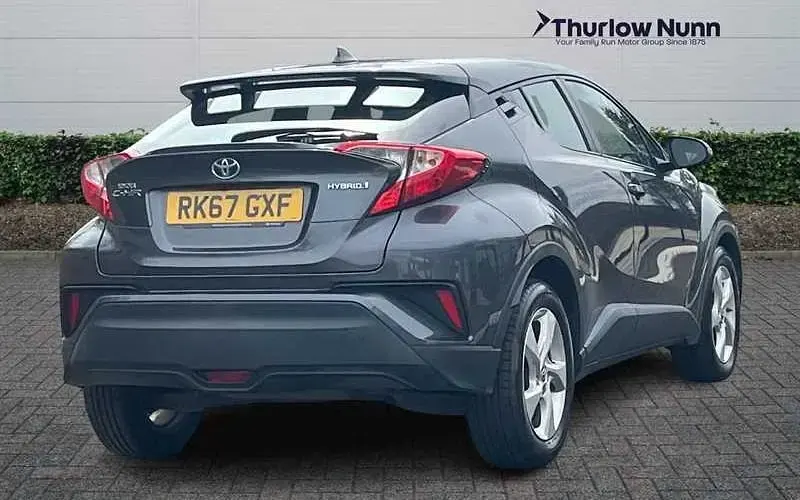 Used Toyota C-HR 122 HP (89 kW) 2019 SUV