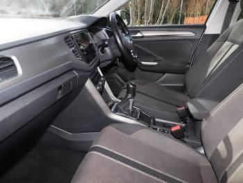 Used VW T-Roc SE 150 HP (110 kW) 2020 Silver SUV