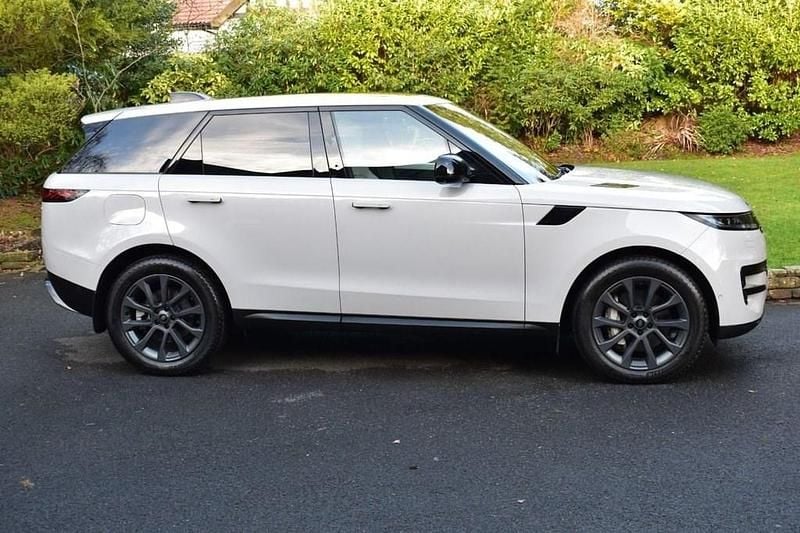 Used Land Rover Range Rover Sport SE 300 HP (220 kW) 2023 Grey SUV