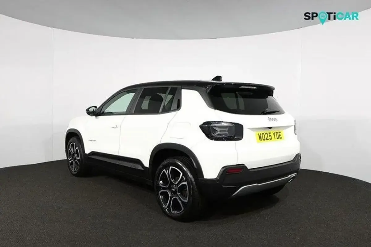Usado Jeep Avenger Summit 100 CV (73 kW) 2025 SUV