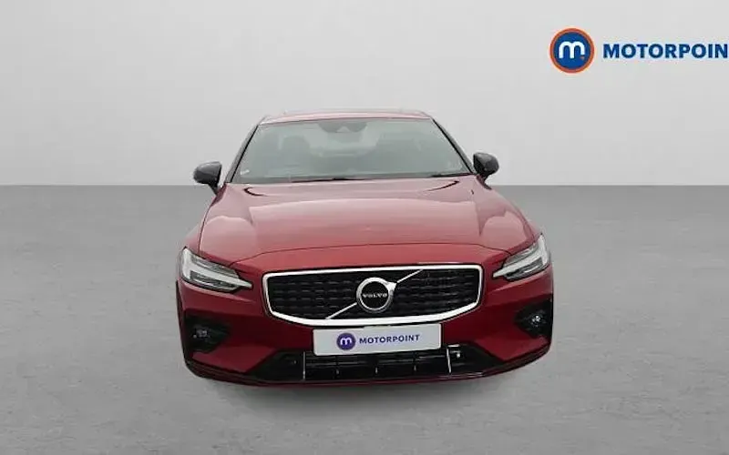 Used Volvo S60 R-Design 250 HP (183 kW) 2019 Red Sedan